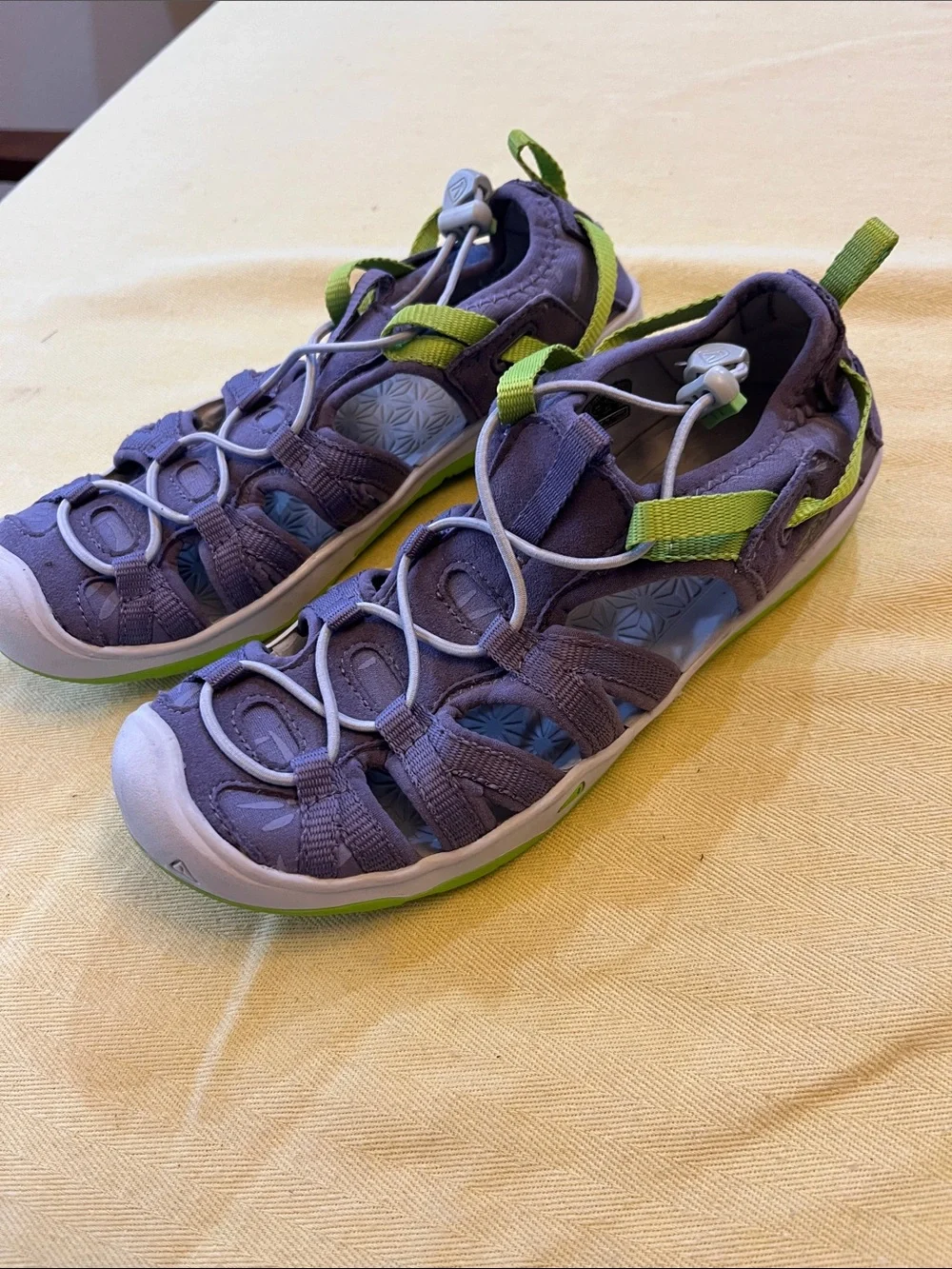 Keen Kids  light Purple Sandals with Lime Green Accents